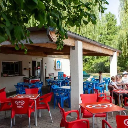 4 Etoiles - Ccaeh0a Camping Châlons-en-Champagne